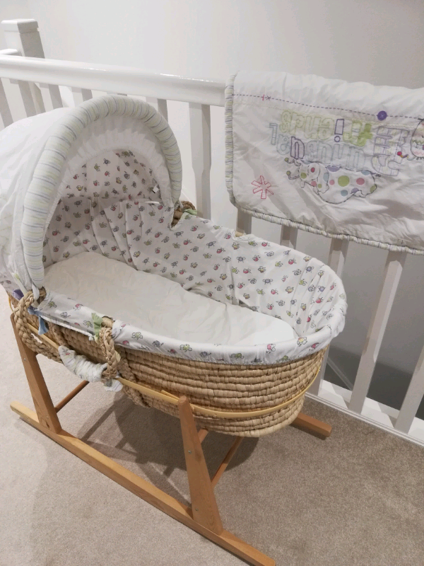 marks and spencer moses basket